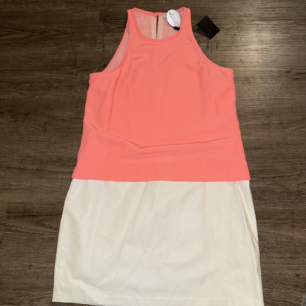 NWT Addison Sleeveless Peach Off-White Faux Leather Bottom Drop Waist Mini S